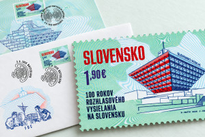 Slovenská pošta pripomenula sto rokov rozhlasu známkou za 1,90 eura