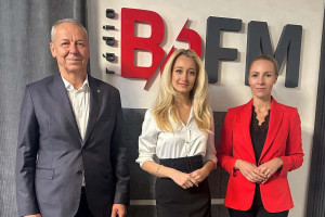 Predvolebné vysielanie BB FM rádia vyvrcholí trojdielnym duelom kandidátov